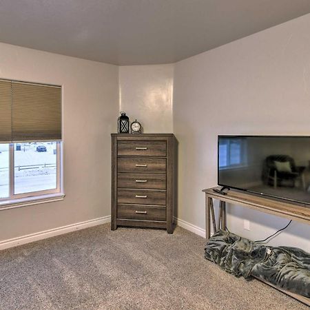 Cozy Anchorage Townhome Less Than Half Mile To Jewel Lake! Ngoại thất bức ảnh
